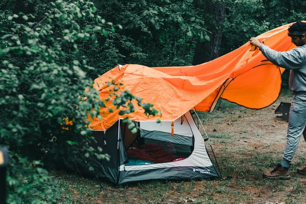 Astuces de sécurité en camping : Comment réagir face à une situation d'urgence?